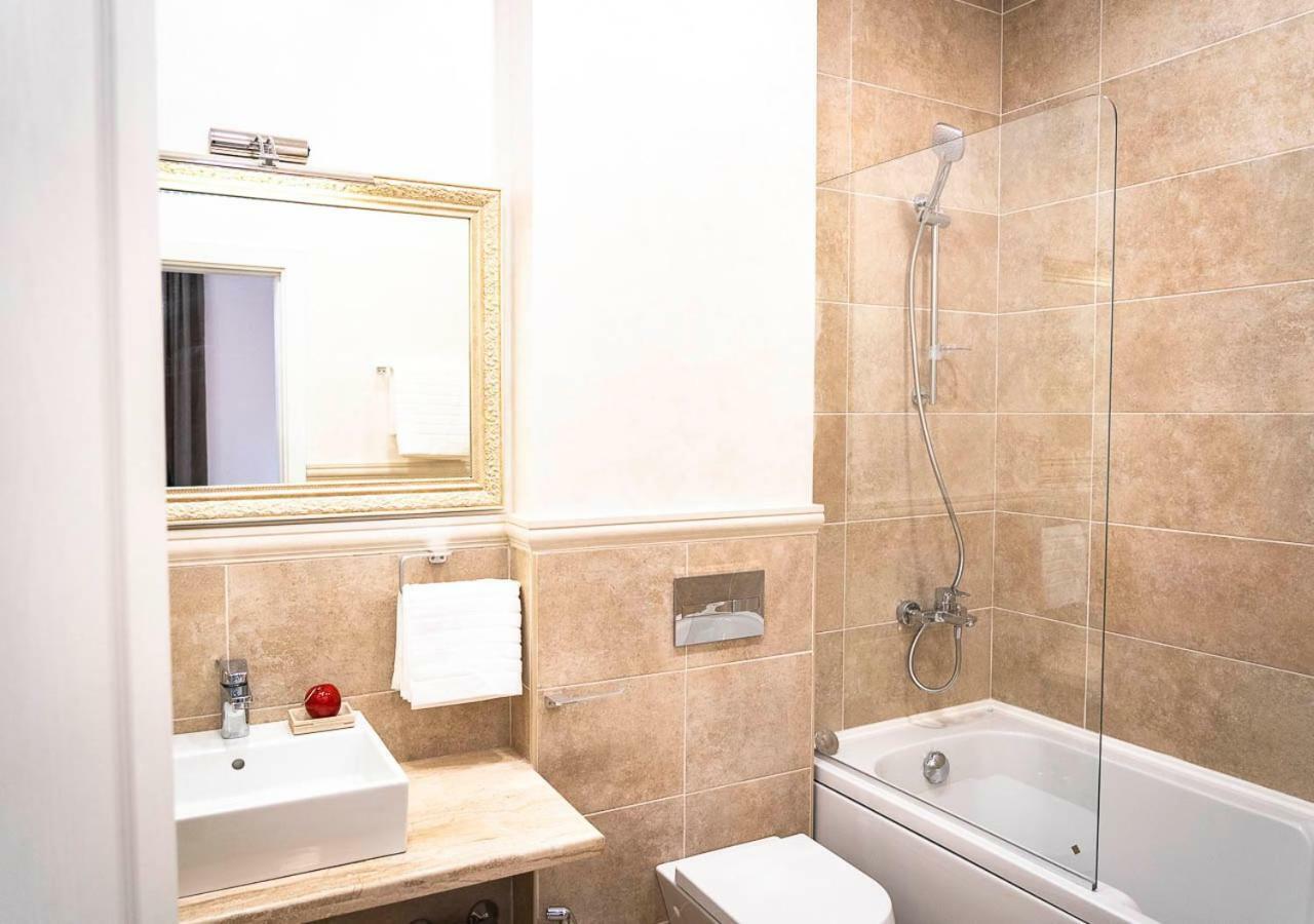 Kapartments Varna Esterno foto
