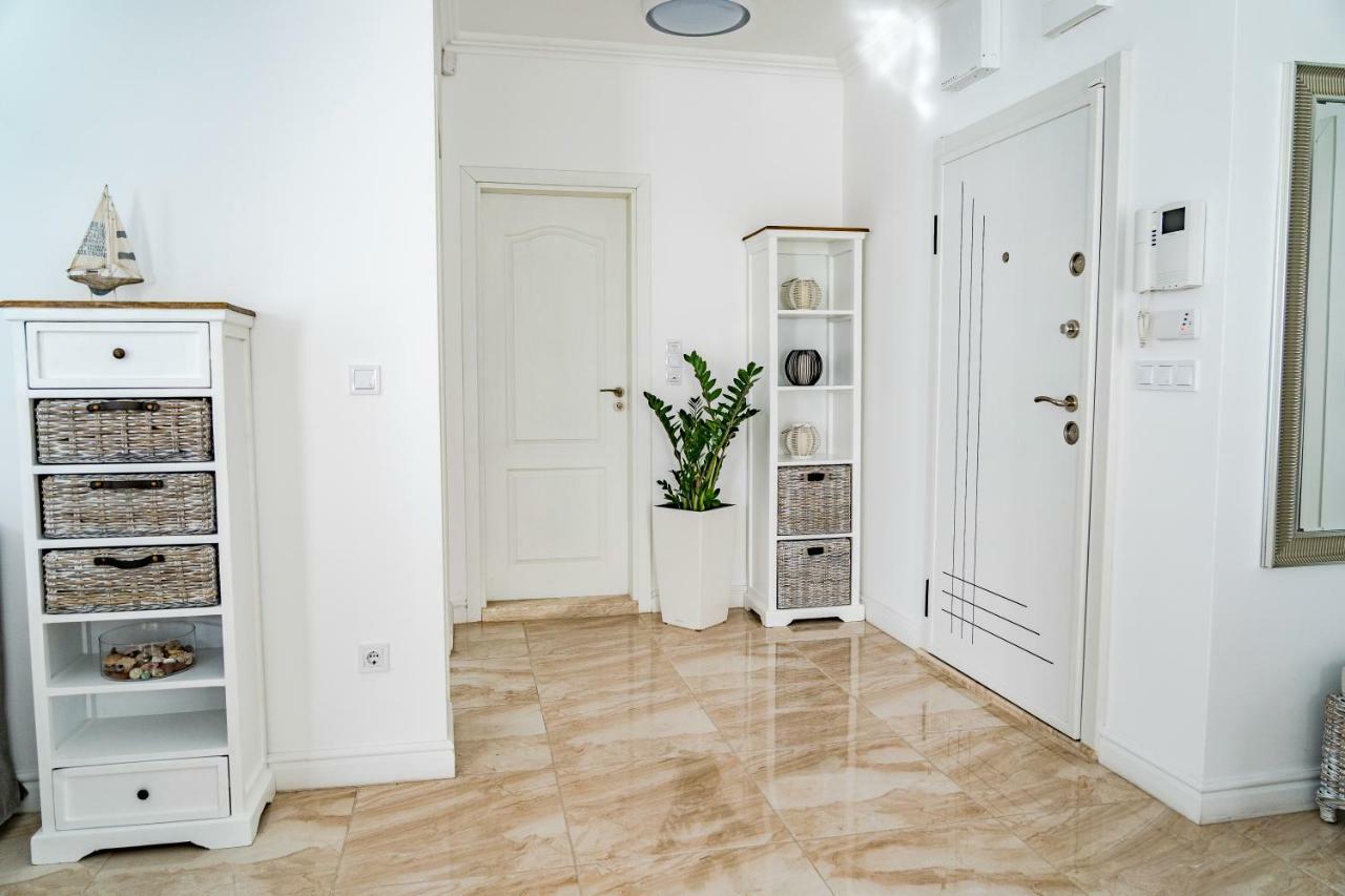 Kapartments Varna Esterno foto