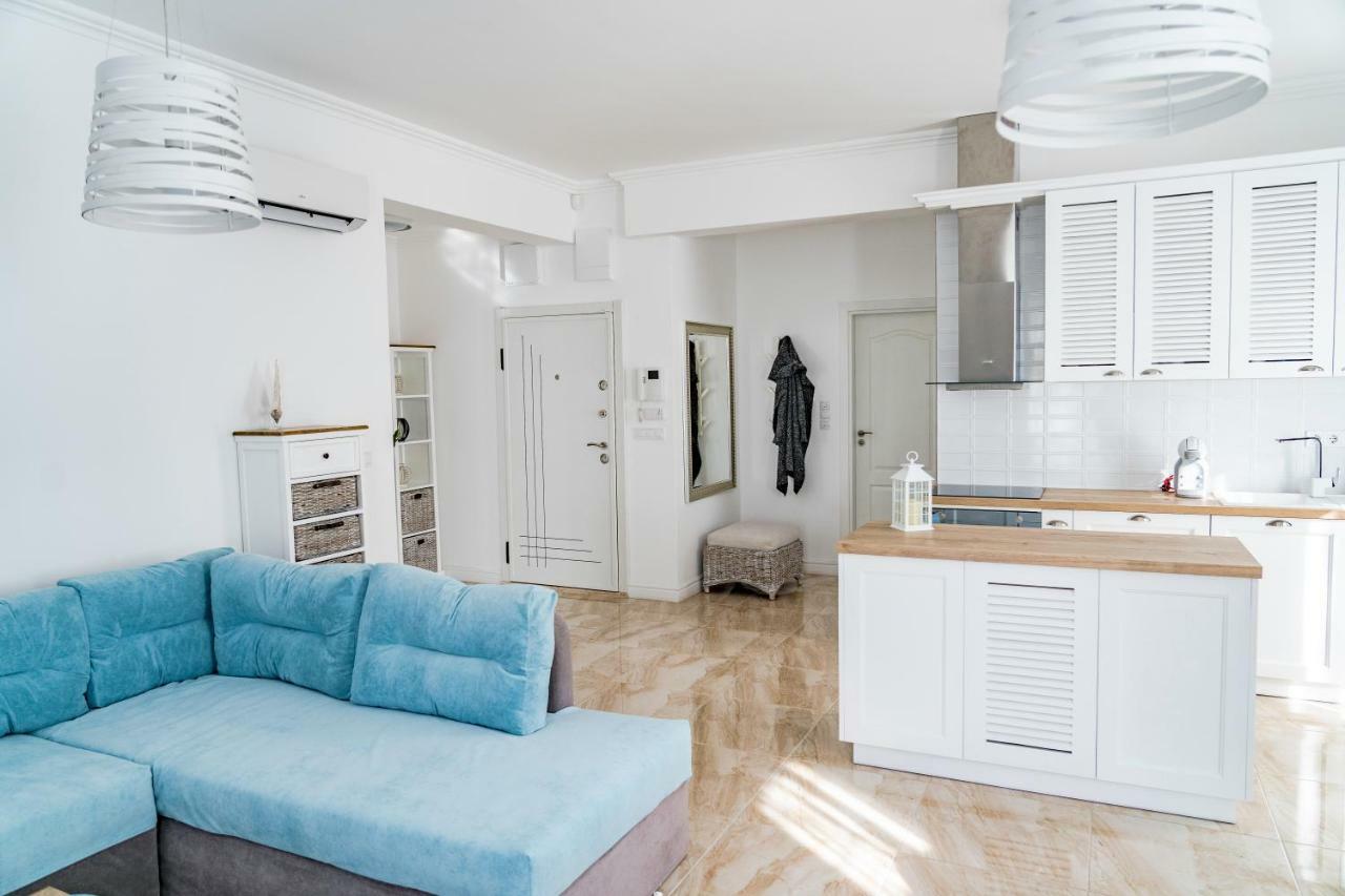 Kapartments Varna Esterno foto