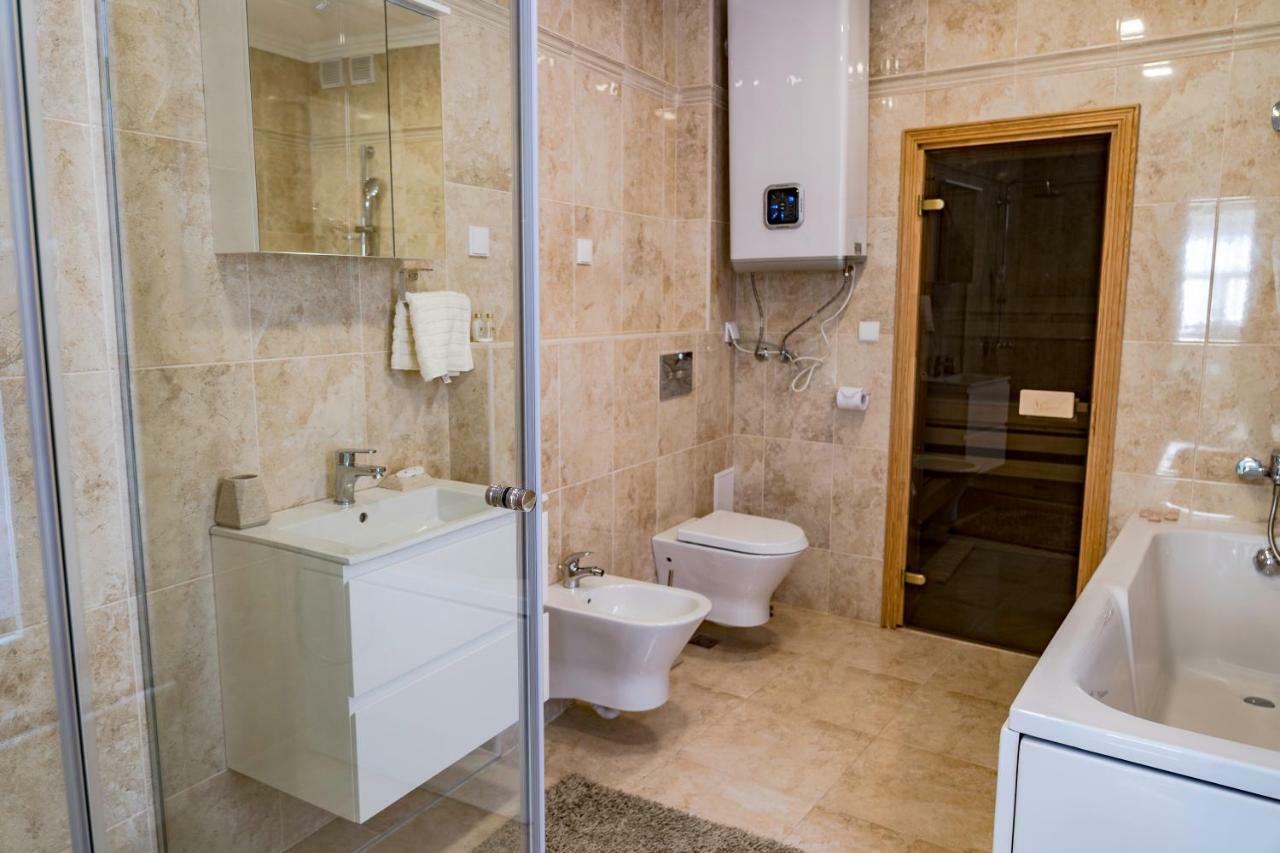 Kapartments Varna Esterno foto